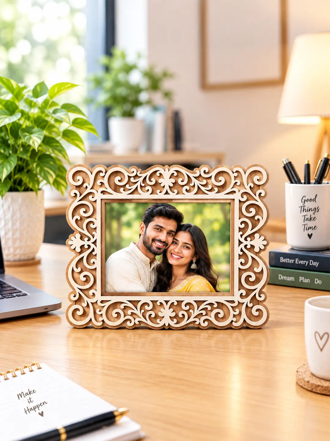 Taj Mahal Desk Photo Frame – Ornamental Wooden 1 Photo Frame with Stand