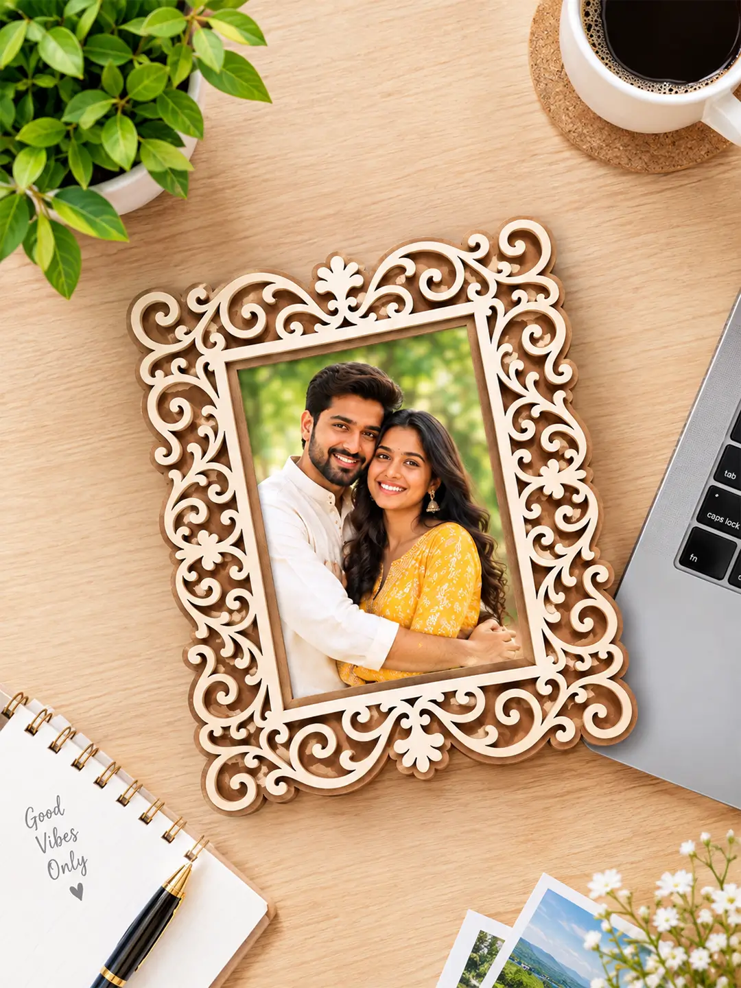 Taj Mahal Desk Photo Frame – Ornamental Wooden 1 Photo Frame with Stand