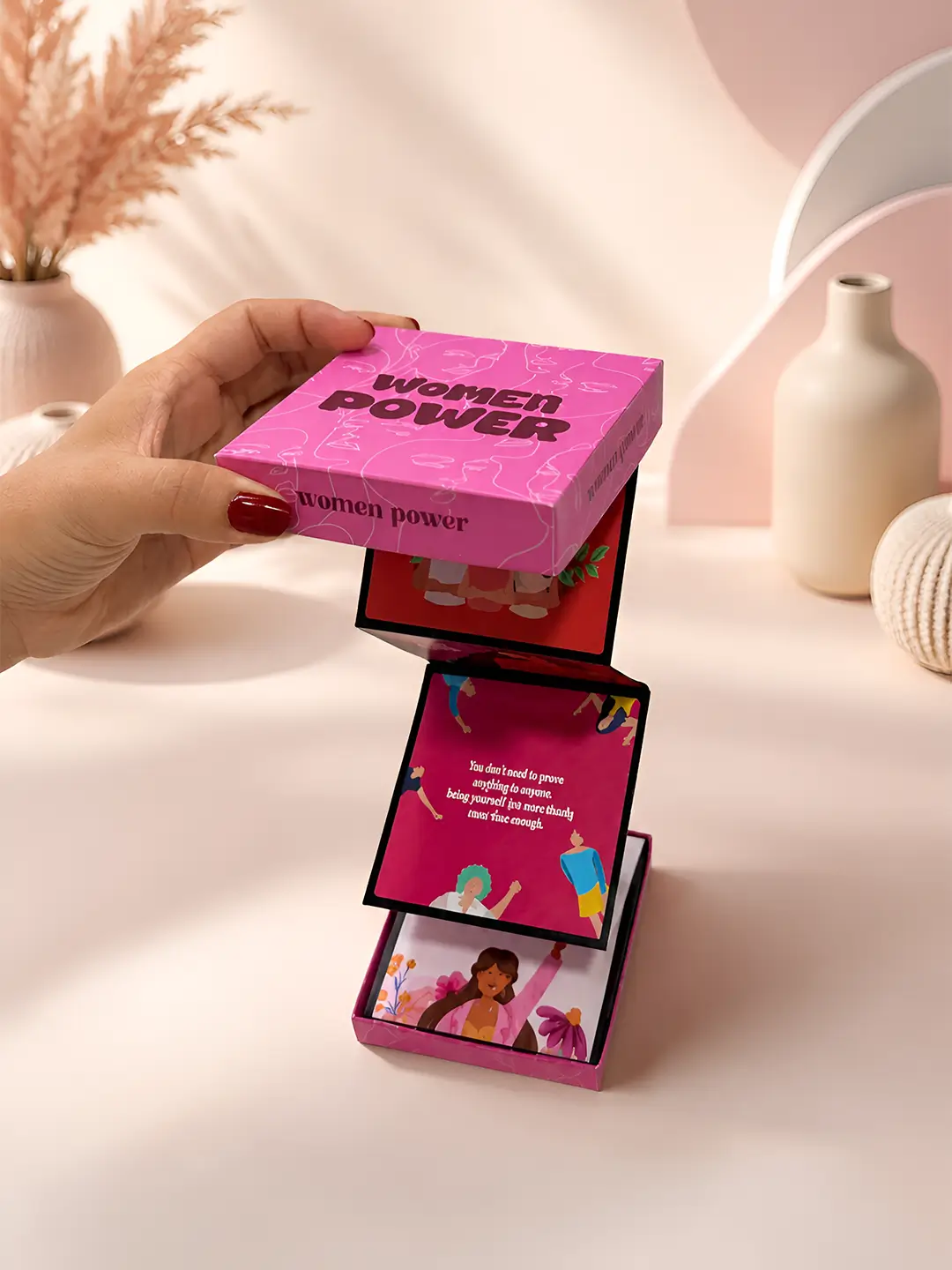 Women Power Accordion Album – 12 Empowering Message Cards in Women’s Theme Gift Box