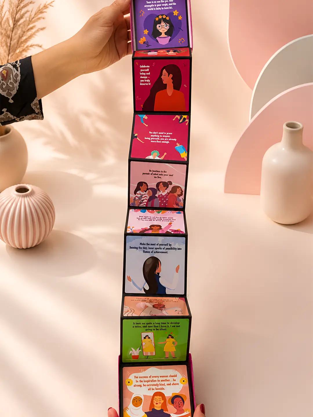 Women Power Accordion Album – 12 Empowering Message Cards in Women’s Theme Gift Box